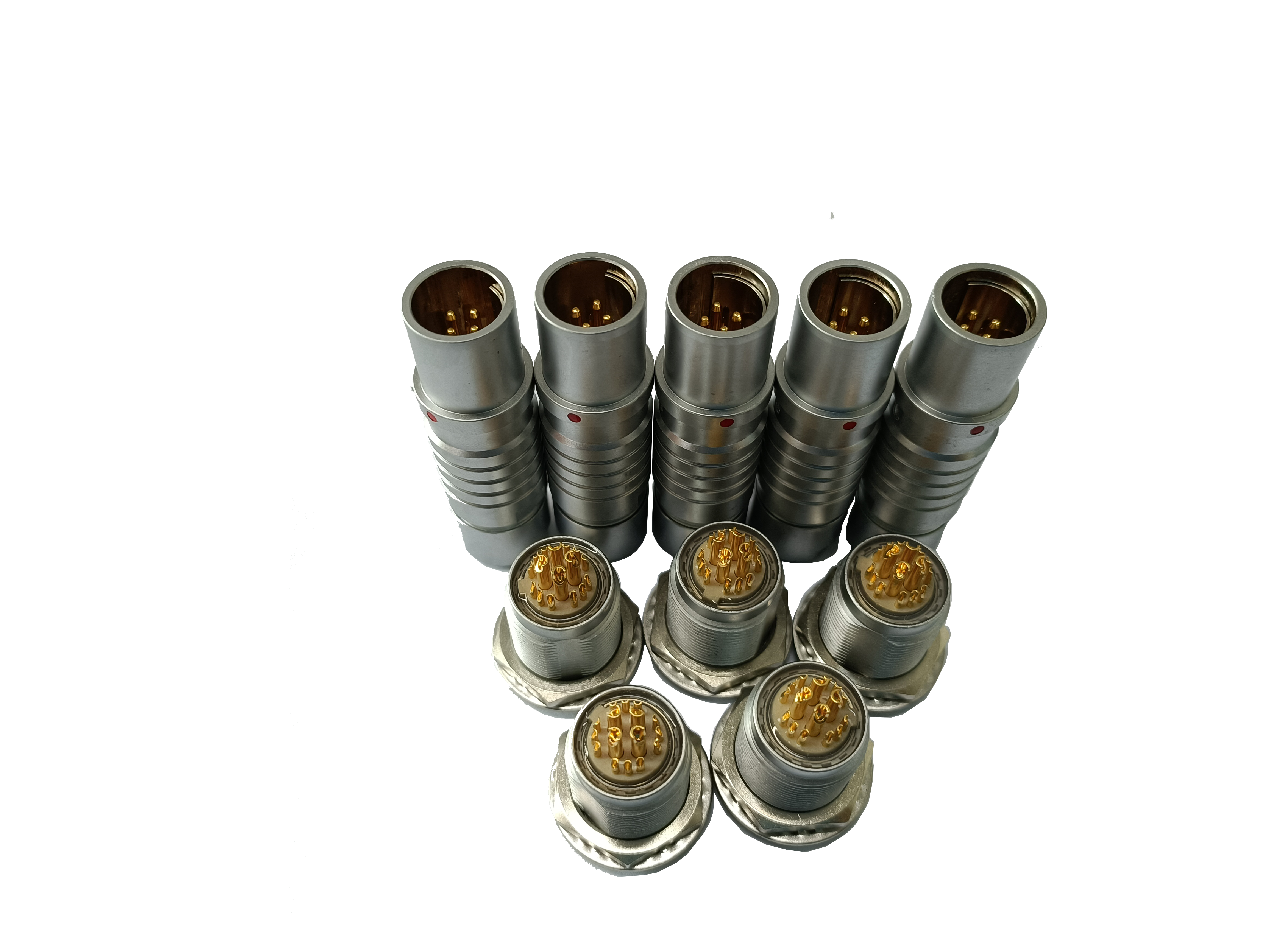 國(guó)產(chǎn)連接器和國(guó)外連接器產(chǎn)品的一些優(yōu)勢(shì)和劣勢(shì)